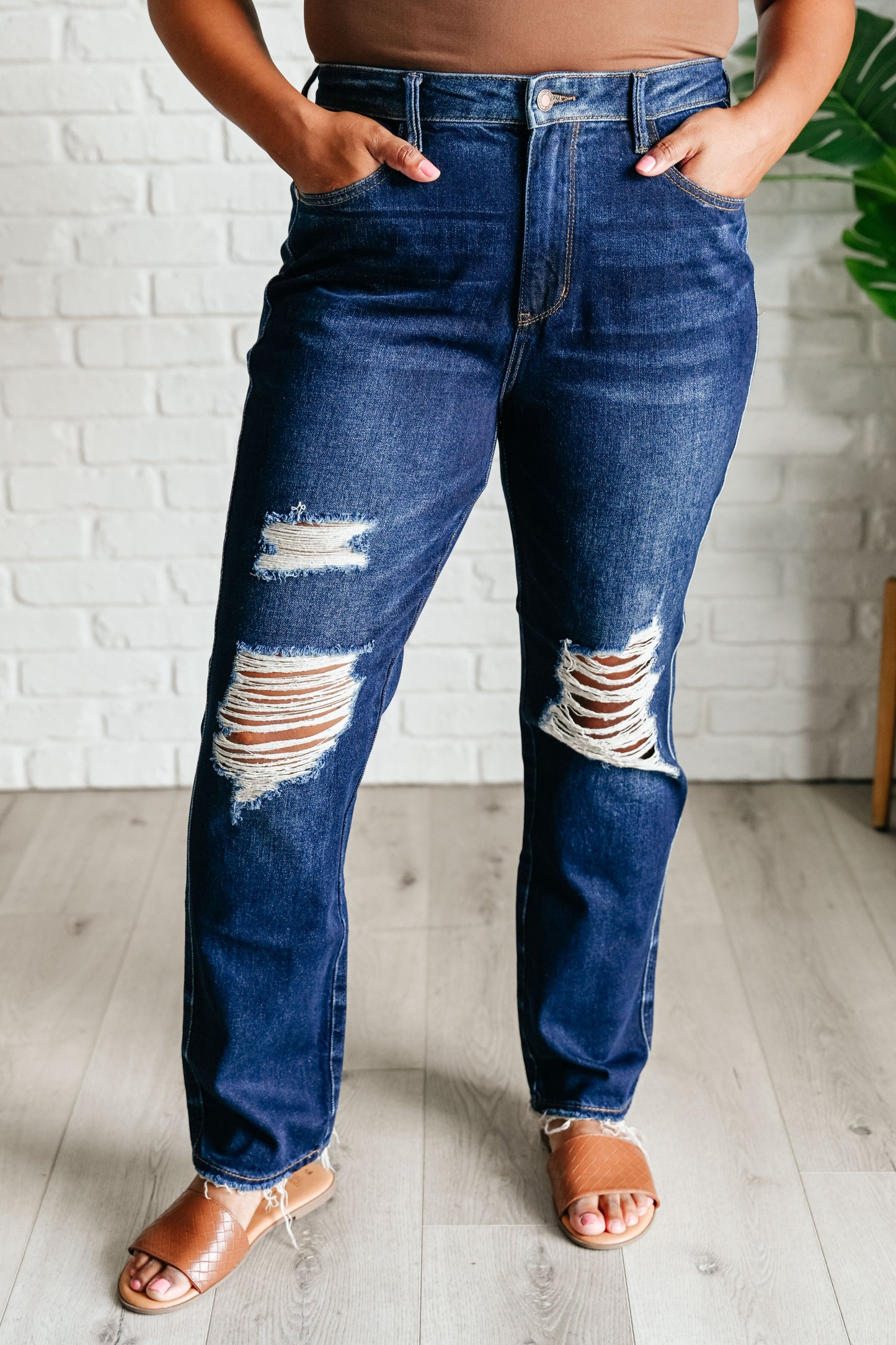 Judy Blue: Montana High Rise Rigid Magic Distressed Straight Jeans